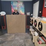 Lire la suite à propos de l’article Vinyl Kafé « L’Eden Rock » – Antibes