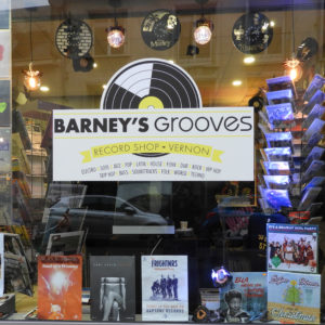 barneys groove shop DD2020