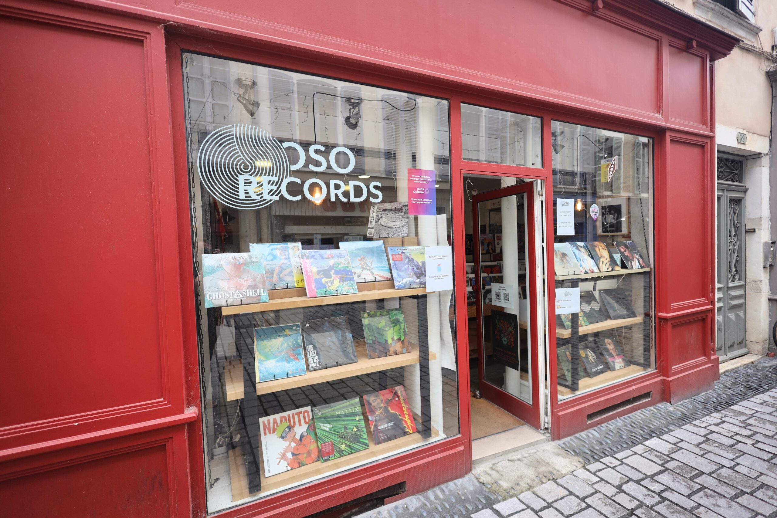 exterieur boutique 2